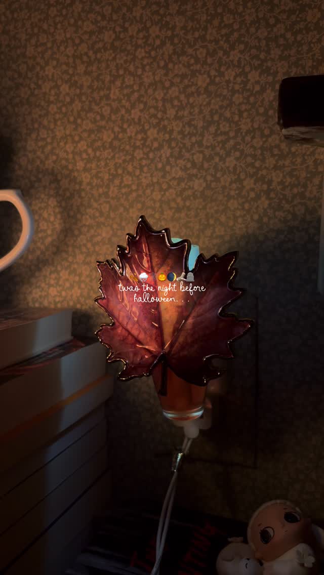 Instagram post by @kokokourtney for Hatch. Caption reads: October 30th.

‘Twas the night before Halloween....