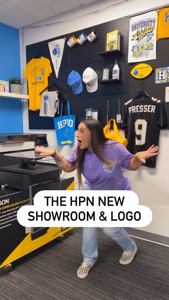 Instagram post by @teachovertherainbow for HeatPressNation. Caption reads: [...] great customer and tech support!....