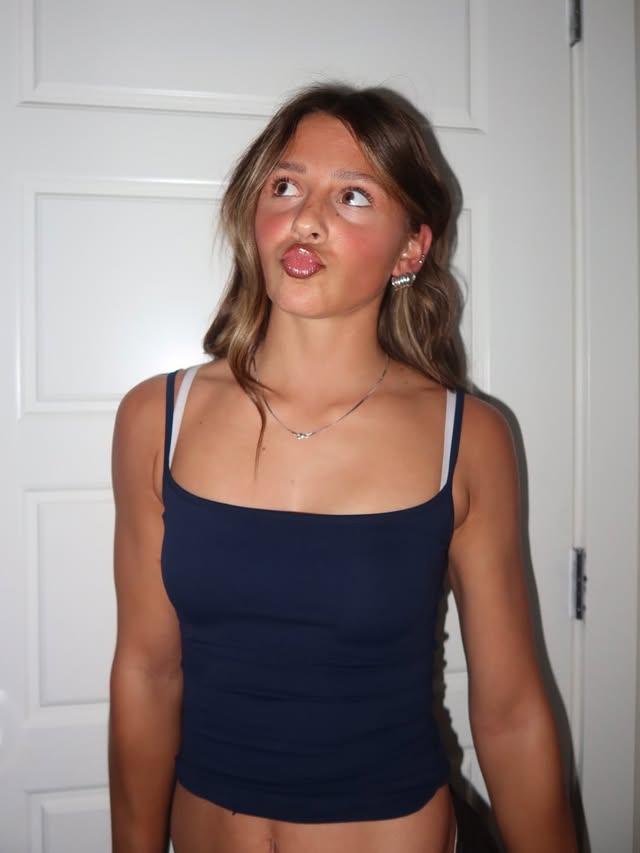 Instagram post by @annafrey0 for Mejuri. Caption reads: New favs for the holiday season from @mejuri....