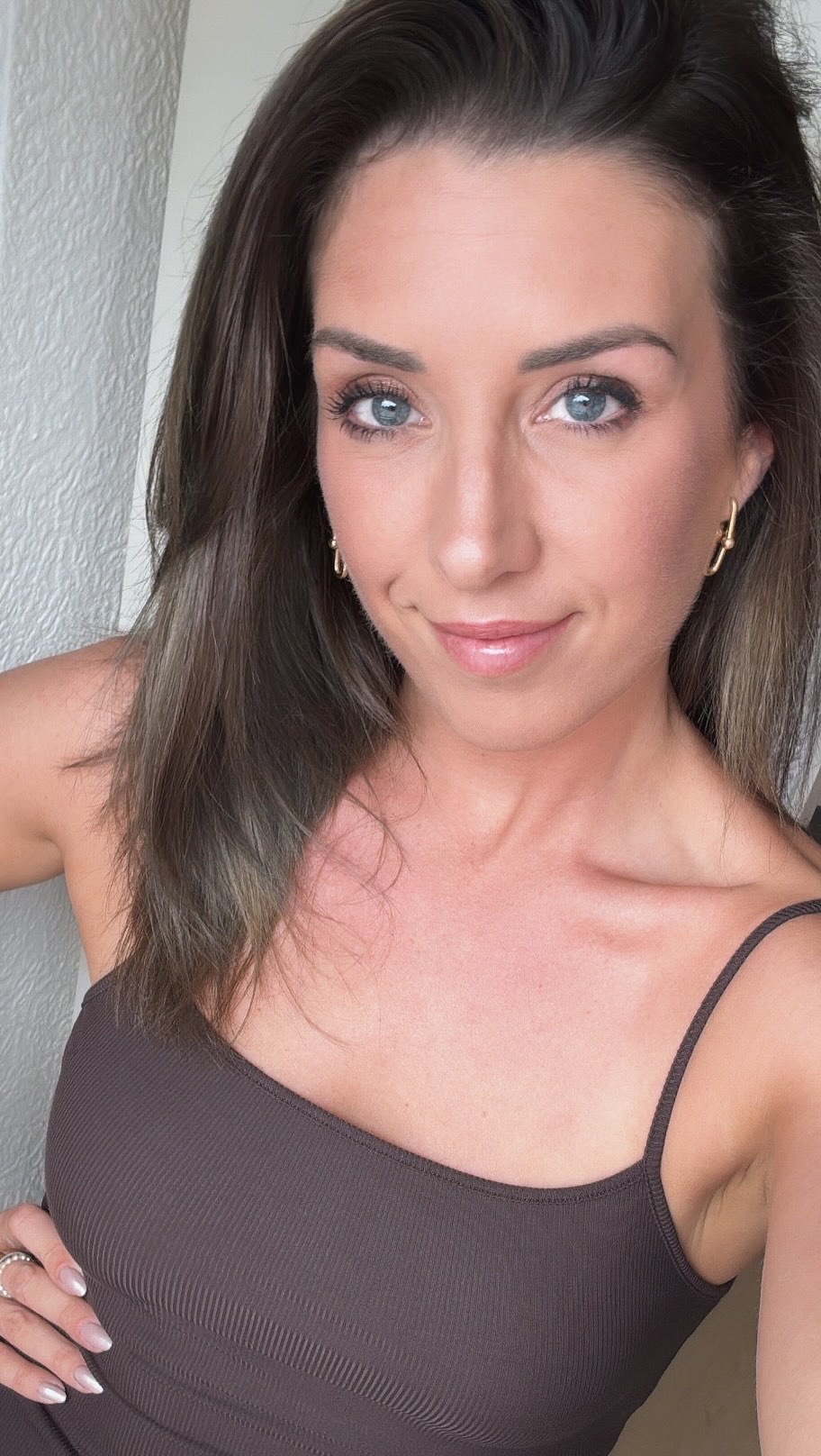 Instagram post by @newtellacinderella for FORMEL Skin. Caption reads: Also bitte nicht mit den falschen Leuten....