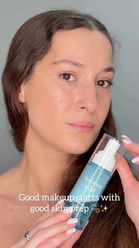 Instagram post by @mur.mur_style for Mixsoon. Caption reads: [...] skin prep ✨ Prepping my skin with the....