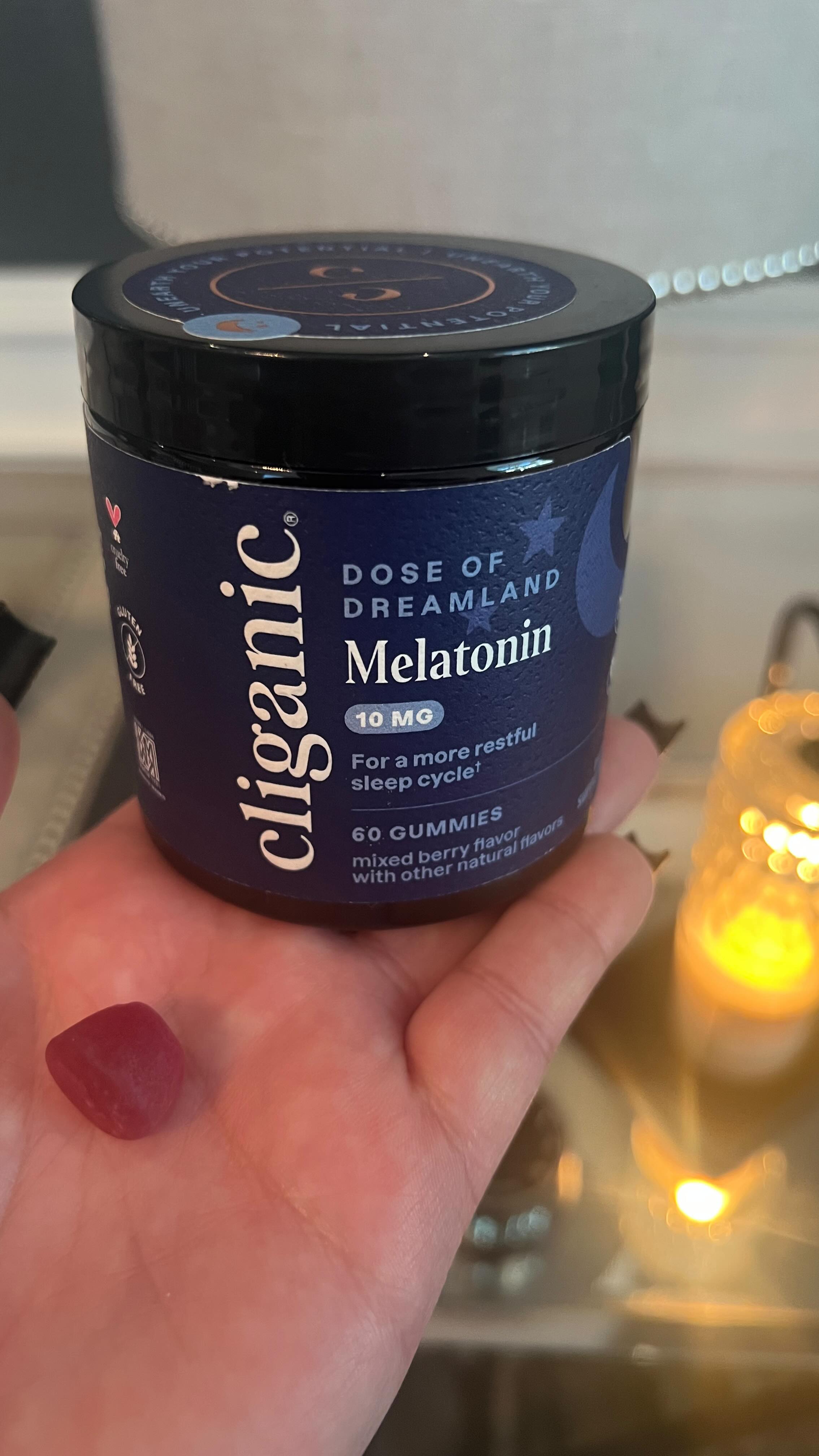 Instagram post by @hudson.brodyy for Cliganic. Caption reads: [...] non GMO, vegan & cruelty free! 🤍 @cliganic....