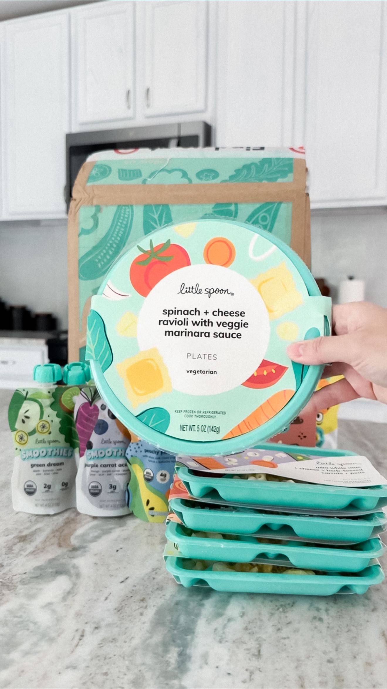 Instagram post by @themodernlatinamama for Little Spoon. Caption reads: [...] have a newborn in the mix too....