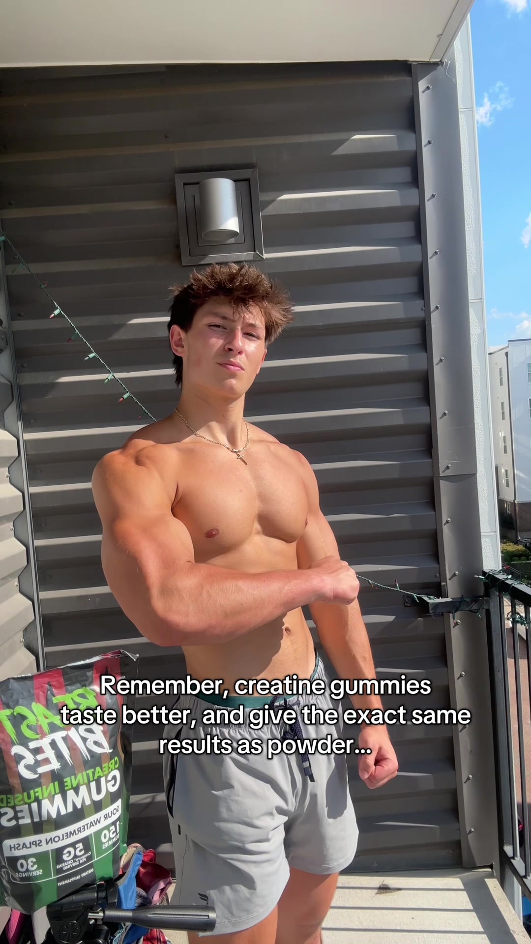 TikTok post by @jacobbowles_ for Beast Bites. Caption reads: [...] #creatine #creatinegummies #fyp @Beast Bites....