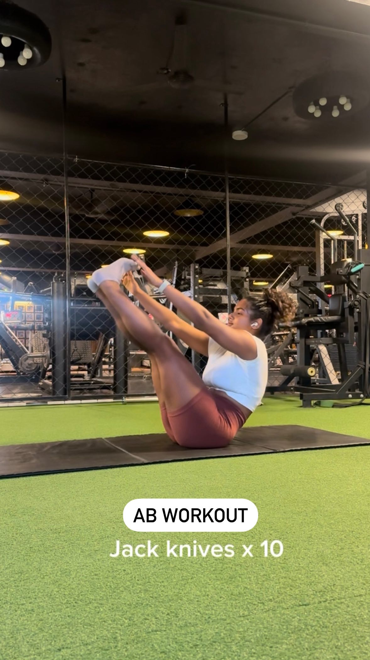 Instagram post by @keerthsrik for MYPROTEIN. Caption reads: here’s a quick ab routine 💪🏽🔥

i’m sure some of....