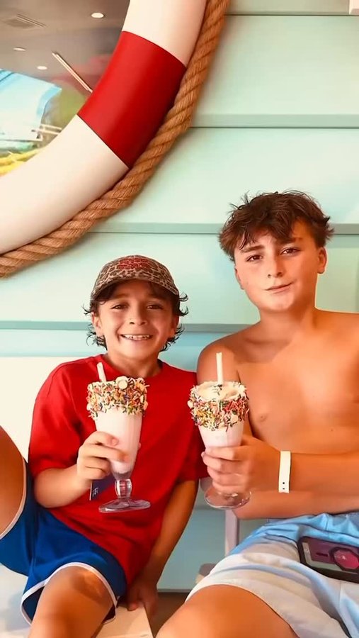 Instagram post by @citygirlgonemom for Royal Caribbean. Caption reads: ✨ Tag the person you’d love to cruise with,....