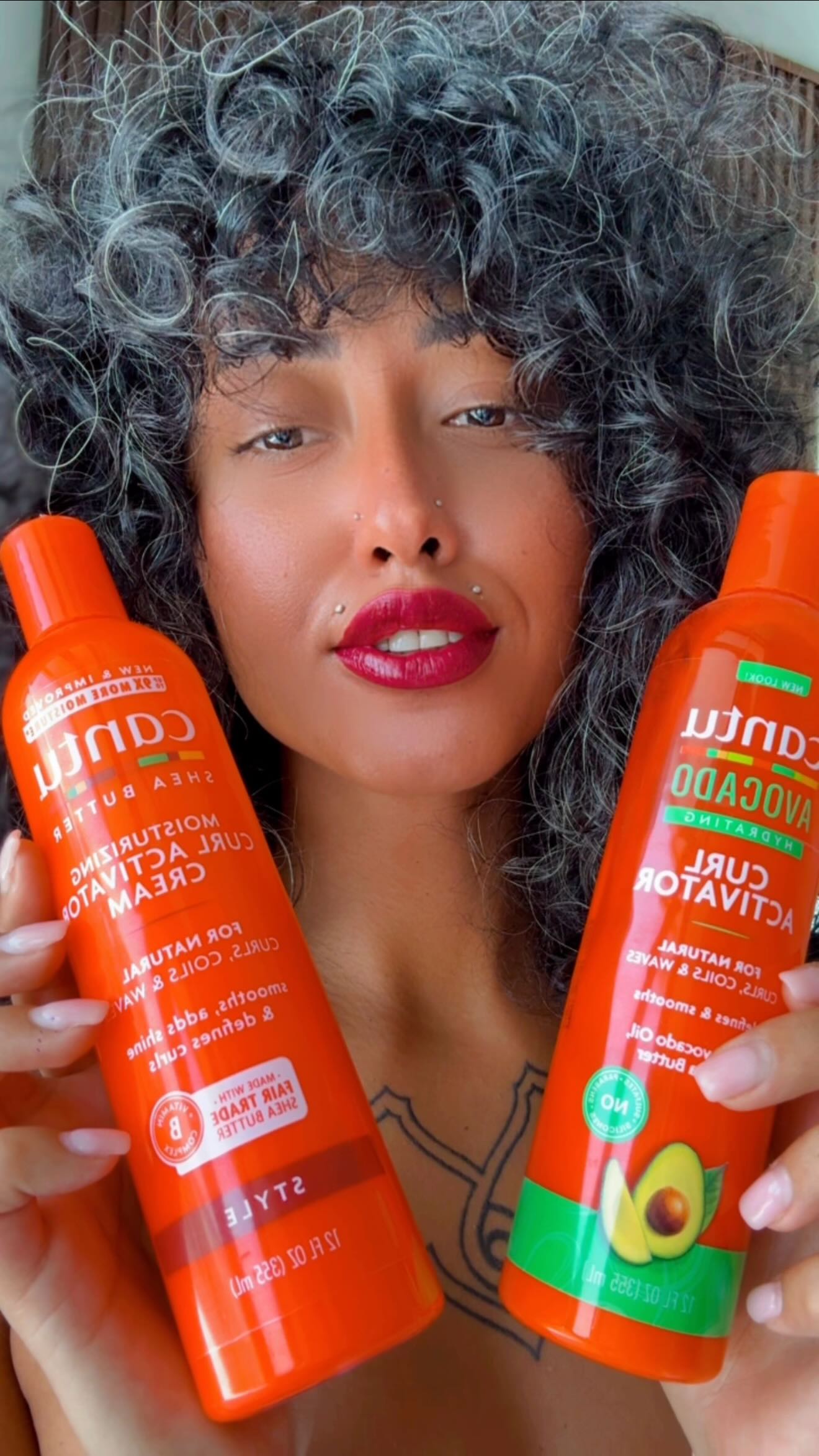 Instagram post by @sherisheriaaa for Cantu Beauty. Caption reads: استایل کردن با کرل اکتیویتور کانتو 
 
Styling with....