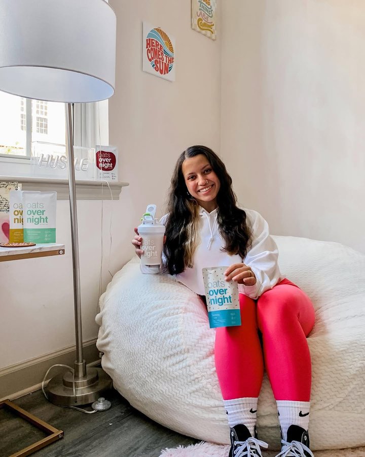 Instagram post by @loveyourzkai for College Fashionista. Caption reads: you’ll oat-ally love these;) welcome to oatmeal....