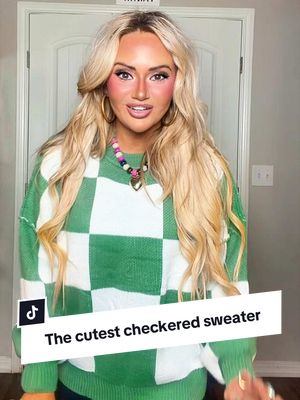 TikTok post by @sincerely_shelbyy for Asvivid. Caption reads: [...] 💚🤍 It comes in other colors too! @Asvivid....