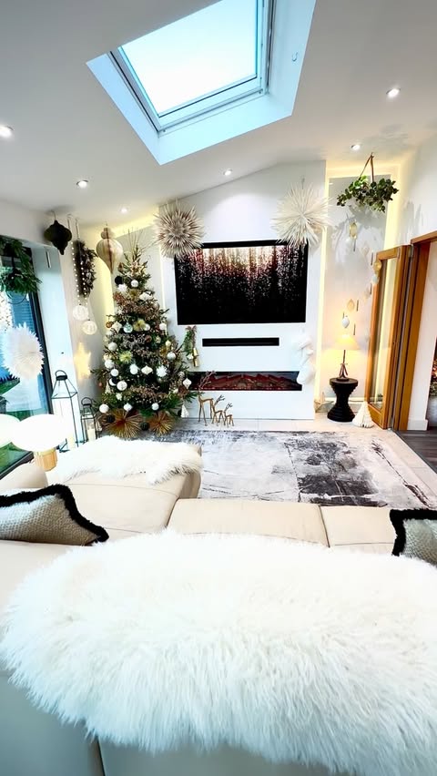 Instagram post by @ourhomeonthefold for Valencia Theater Seating. Caption reads: Back with my favourite Christmas set....