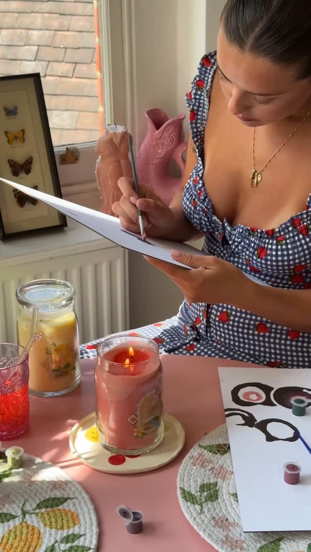 Instagram post by @oliviagraceherring for Yankee Candle. Caption reads: Ad The new Yankee Candle ‘Hello Italy’ collection....