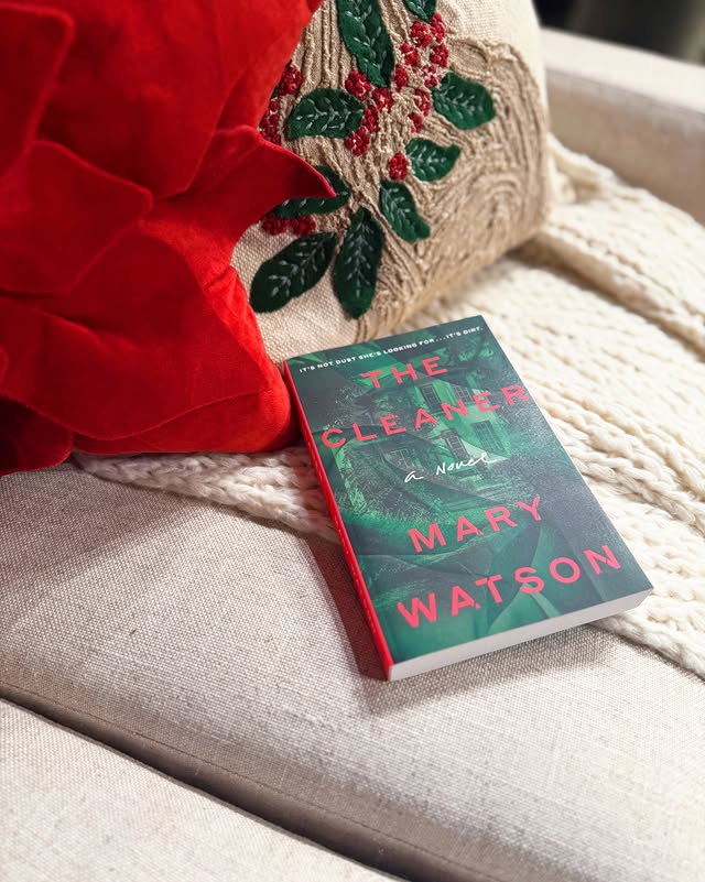 Instagram post by @suethebookie for Crown Publishing. Caption reads: Nothing says holiday reading like an Irish....