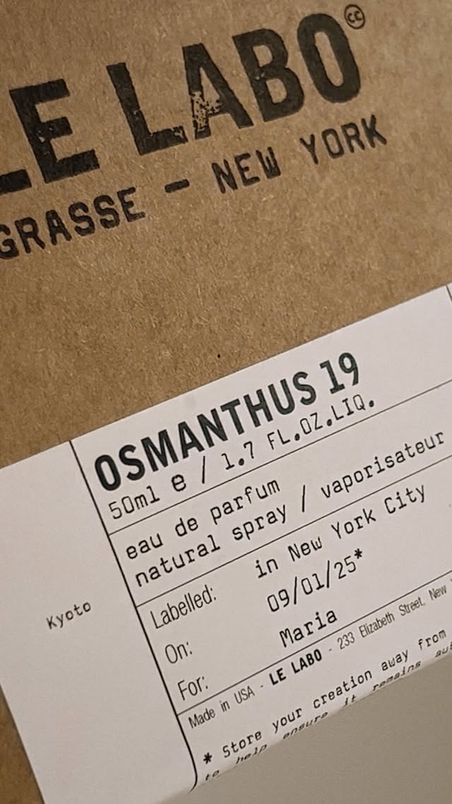 Instagram post by @thetopnotesxo for Le Labo Fragrances. Caption reads: [...] 19 (kyoto) 🇯🇵 gifted by @lelabofragrances....