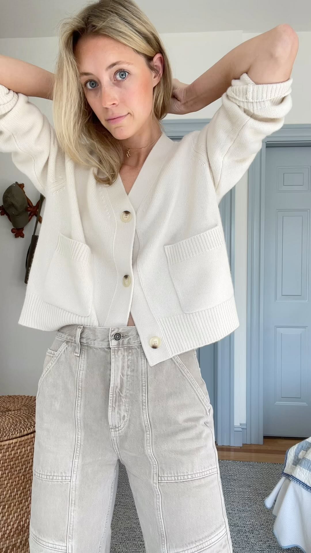 Instagram post by @maddiepriorhullstyling for At Present. Caption reads: [...] ✨ #ootd #outfitoftheday #outfitideas....