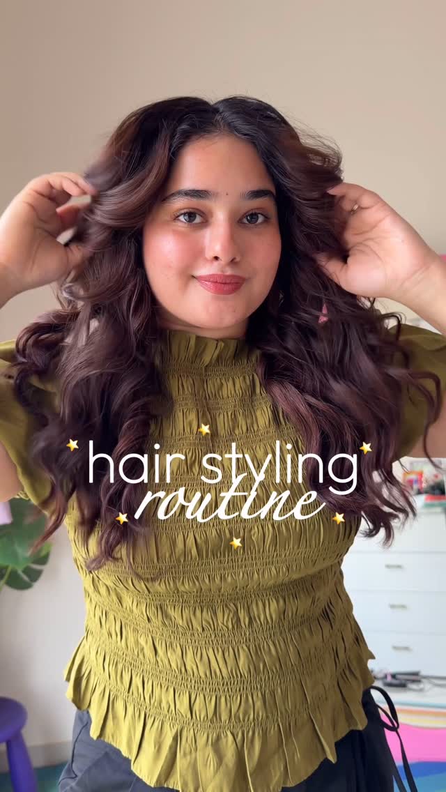 Instagram post by @laxmi_shetty for Mermade Hair. Caption reads: My quick hair styling routine <3

Comment link for....