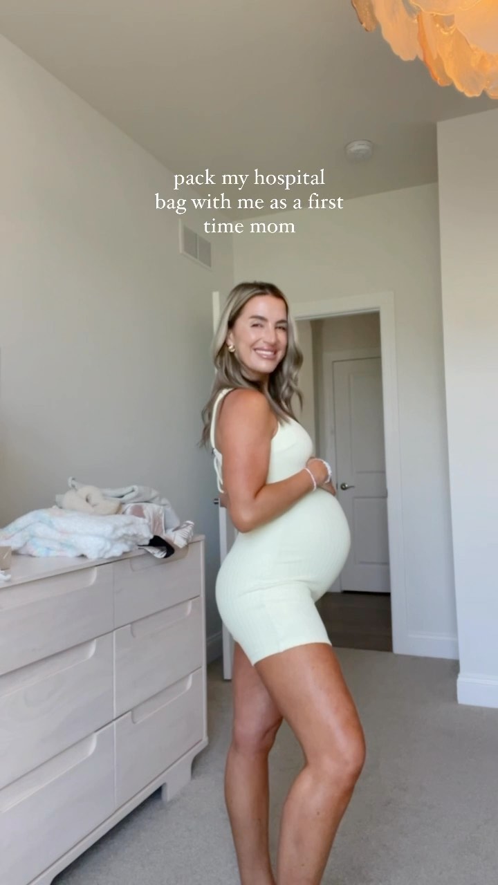 Instagram post by @fitbykiki for ALOHA Collection. Caption reads: [...] on my story & on my LTK in my bio 💕ALOHA....