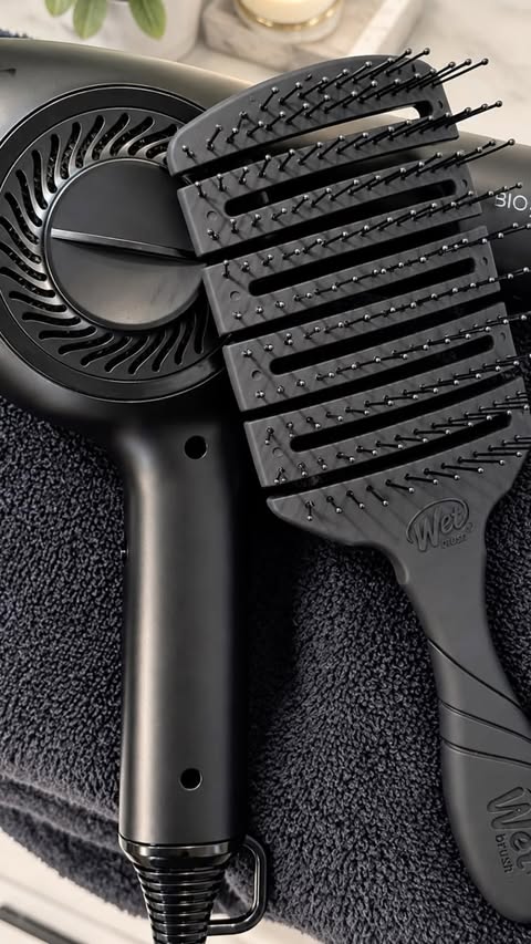 Instagram post by @territime0 for Wet Brush. Caption reads: [...] and blow-drying a little easier, the Wet....