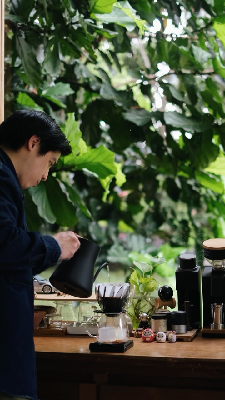 Instagram post by @jsuriadihalim for HARIO. Caption reads: Slow brew with @hario_official 🏡.