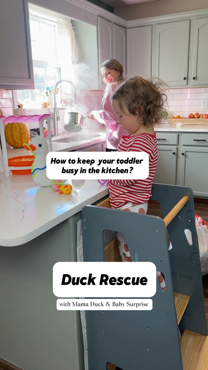 Instagram post by @lilybcoco for Zuru Toys. Caption reads: Love this Mama Duck & Baby Surprise toy from....