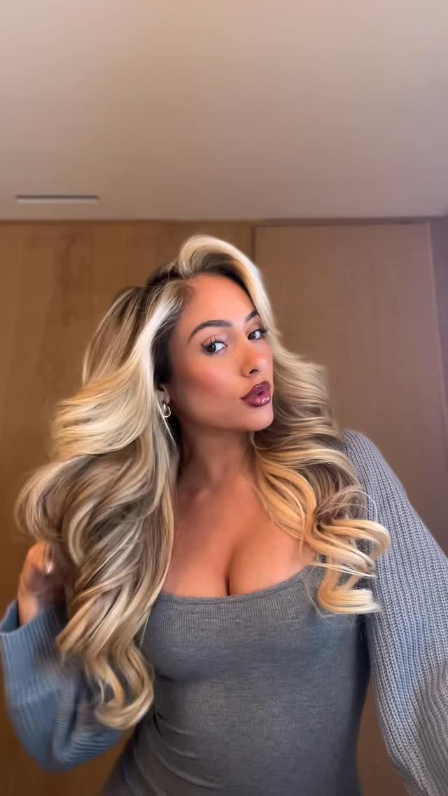 Instagram post by @itsgabbifarias for BELLAMI Hair. Caption reads: [...] match just got easier thanks to @bellamihair....