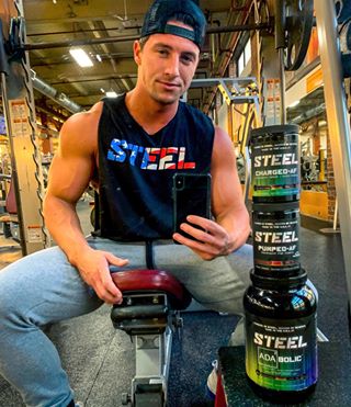 Instagram post by @brettwrobinson for Steel Supplements. Caption reads: [...] Best bang for your buck with the....
