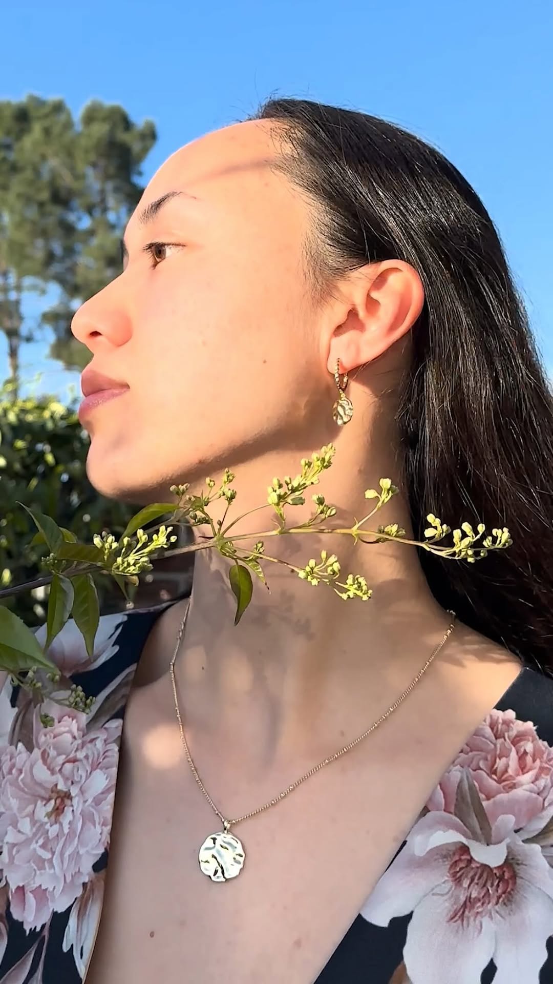 Instagram post by @kateavella_ for Bryan Anthonys. Caption reads: @bryananthonys gifted the depth earrings and....