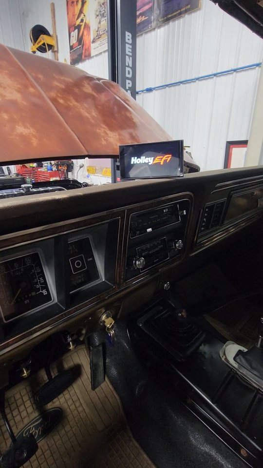 Instagram post by @dentsidedepot for Holley. Caption reads: Starting a Big Block 460 with @holleyperformance....