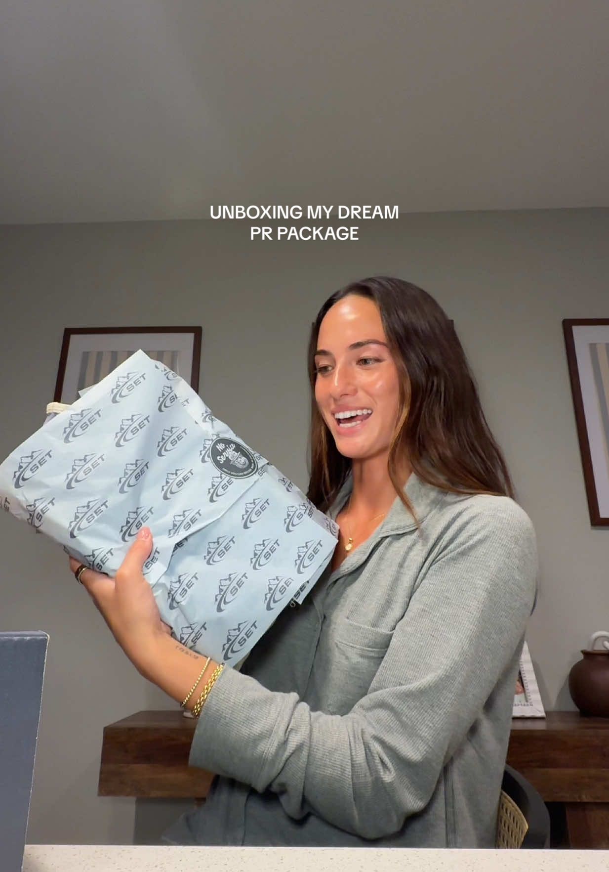 TikTok post by @sydneymarshall for SET ACTIVE. Caption reads: You killed that, I’m ur biggest fan @setactive....