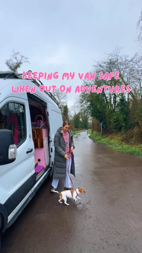 Instagram post by @heidijoannee for Reolink. Caption reads: [...] I’m gone? That’s exactly why I use....