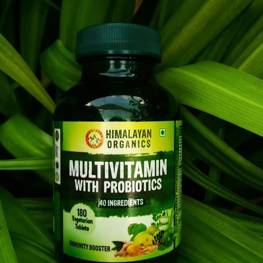 Instagram post by @foodwalebhaiya for Himalayan Organics. Caption reads: Review Alert 🛎️
Stay Healthy With These Amazing....