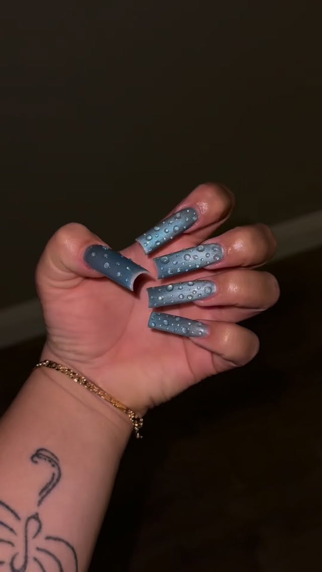 Instagram post by @beautybyiixeeel for Bornpretty. Caption reads: [...] to save $
•
☟︎Products used....