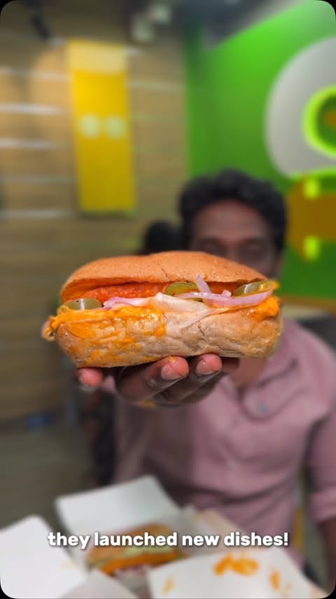 Instagram post by @sooru_irundha_podhum for Subway. Caption reads: [...] ur friends gang ✌️😍 79rs Cravers from....