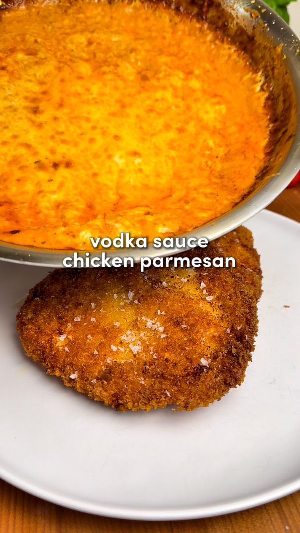 Instagram post by @recipeincaption for Primal Kitchen. Caption reads: Chicken Parm with Vodka Sauce 🔥

Comment “Recipe”....