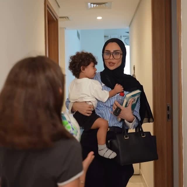 Instagram post by @dr.noorhedaya for Philips Home Living SA. Caption reads: وضعي كل سبت لما اكون مداومة…🤣
بين البيت والشغل....