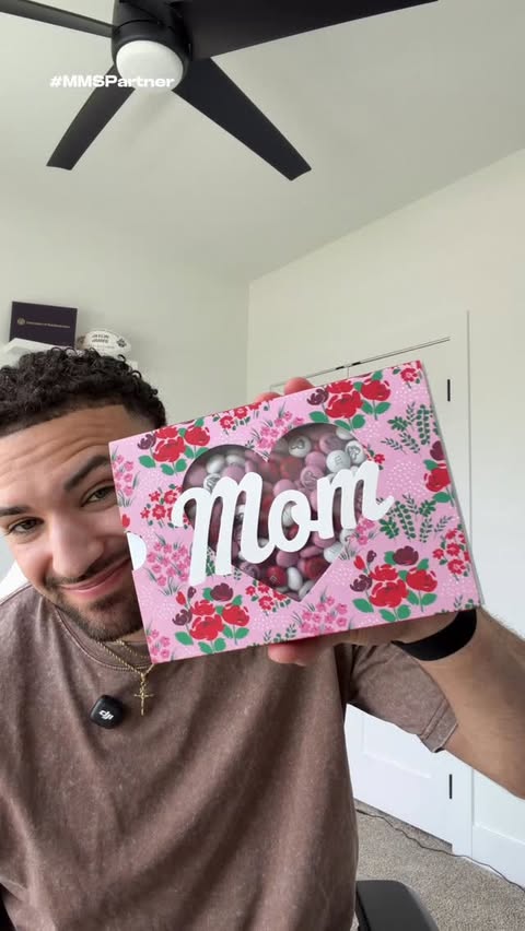 Instagram post by @jaylinjames for M&M’S. Caption reads: #MMSPartner Moms deserve WAY more than just one....