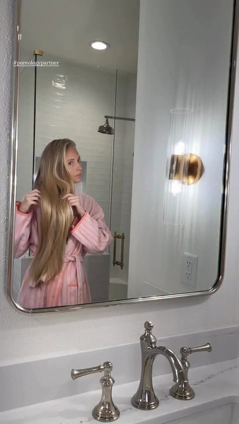 Instagram post by @hunterkailey for Pureology. Caption reads: There’s a reason I’ve been using @pureology....