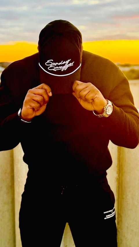 Instagram post by @drewcodygolf for Sunday Swagger. Caption reads: [...] in 🔥
Proud to partner with @SundaySwagger....