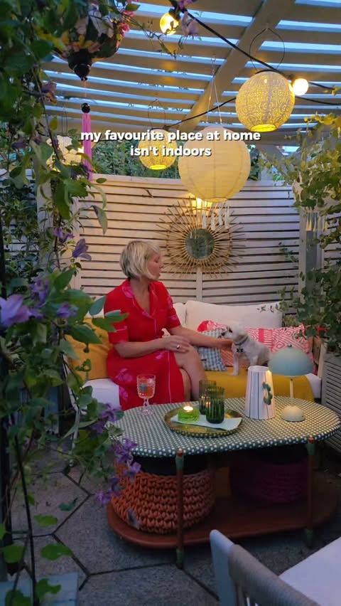 Instagram post by @maxinebradystyling for La Redoute. Caption reads: Controversial idea, but maybe your favourite place....