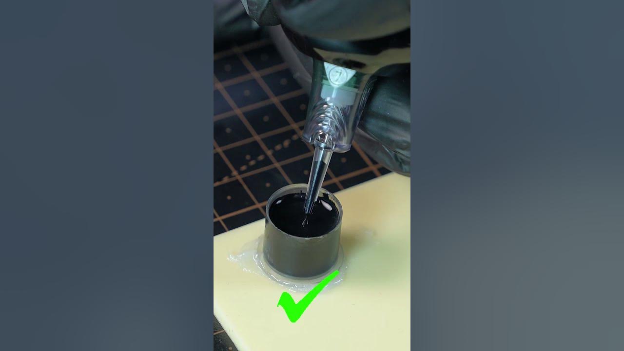 YouTube post by @DragonhawkOfficial for Dragonhawk Official. Caption reads: [...] channels： Official....