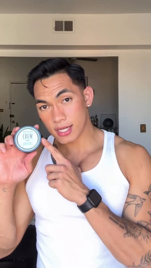 Instagram post by @rey.steezy for American Crew. Caption reads: [...] natural finish, the Fiber puck from....