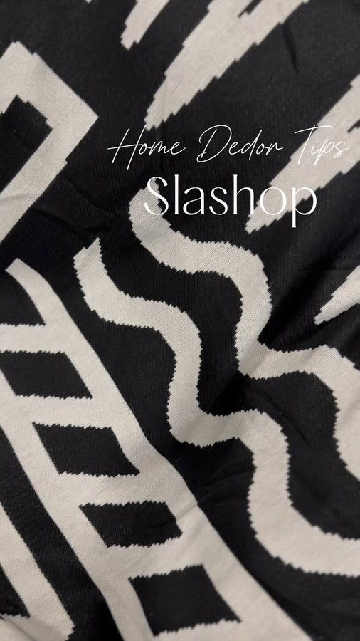 Instagram post by @dilamiraco for slashop. Caption reads: Slashop @slashopofficial offers both style and....