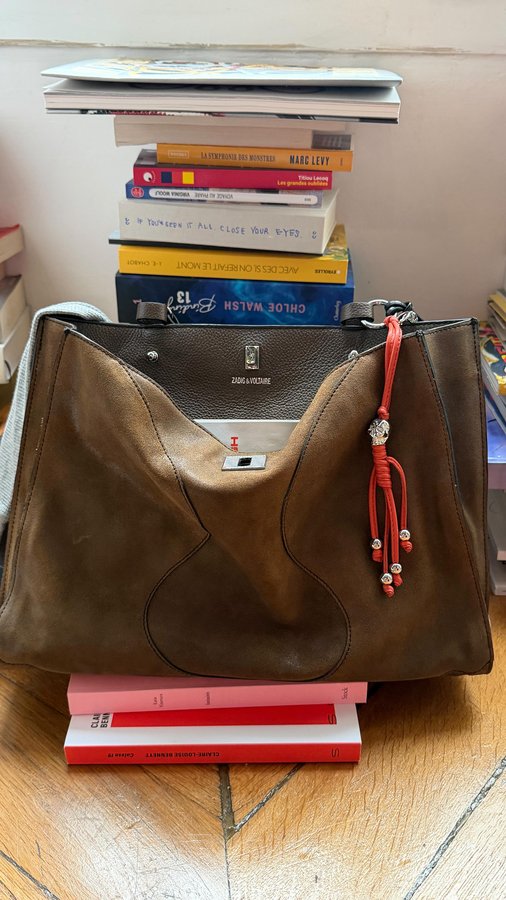 Instagram post by @mv.tiangue for Zadig&Voltaire. Caption reads: obsessed with my new jack bag @zadigvoltaire.