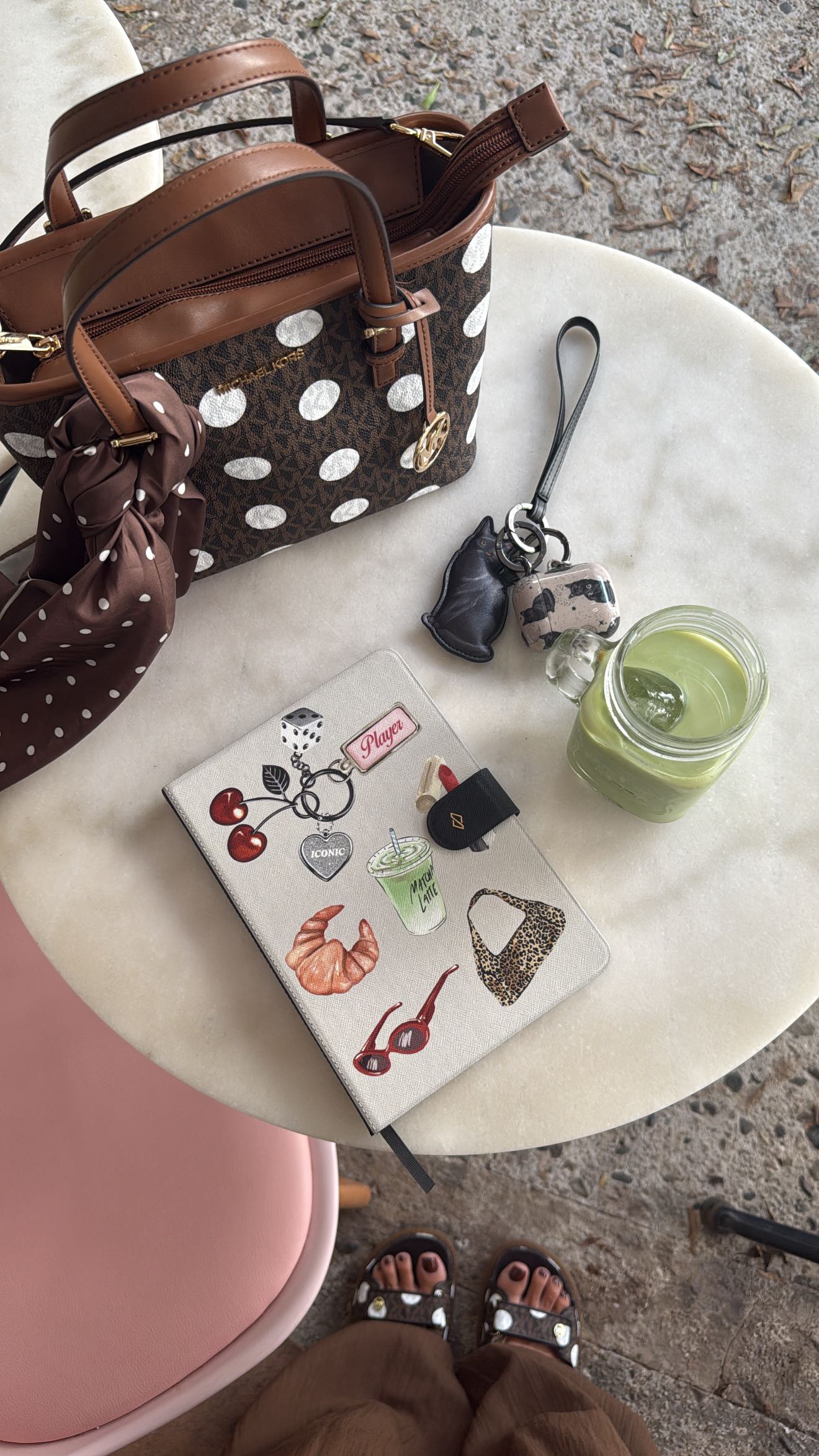 Instagram post by @barbara.m.velasco for BURGA. Caption reads: [...] She is me!!! Back To Work! 🍵🐈‍⬛🎀🥐📖....