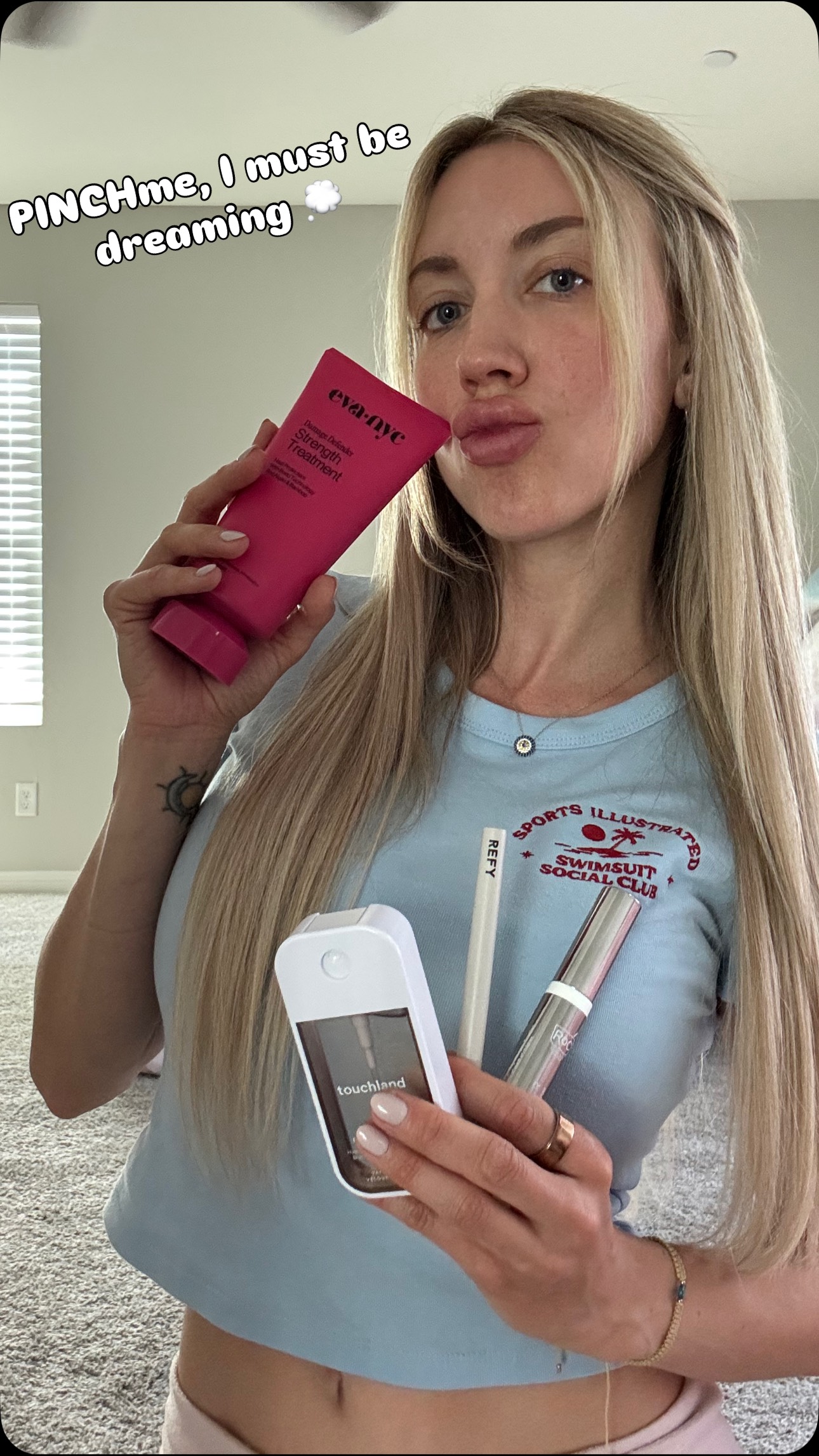 Instagram post by @lissa__cait for Eva NYC. Caption reads: unbox my PINCHme products with me 💁🏼‍♀️💖💋....