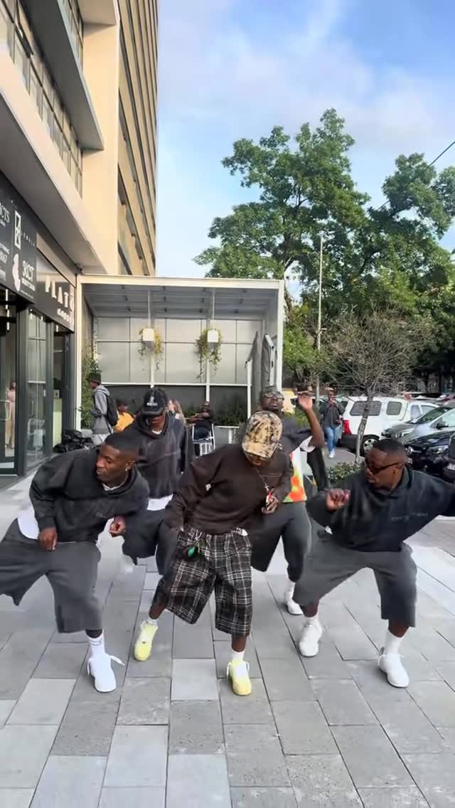 Instagram post by @w4de_official for Factorie. Caption reads: ‘Hamba Nam’ at the @factorie_africa pop-up store!....