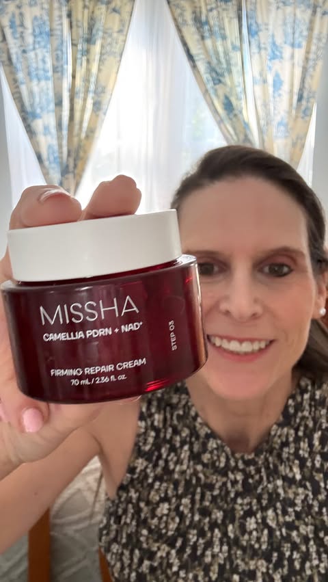 Instagram post by @luxeodette for Missha Us. Caption reads: I have been gifted a jar of Missha PDRN NAD+....