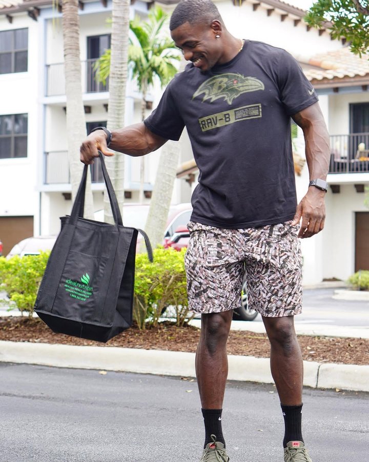 Instagram post by @shaadiefit for Ideal Nutrition. Caption reads: Mood when I get my weekly delivery from....