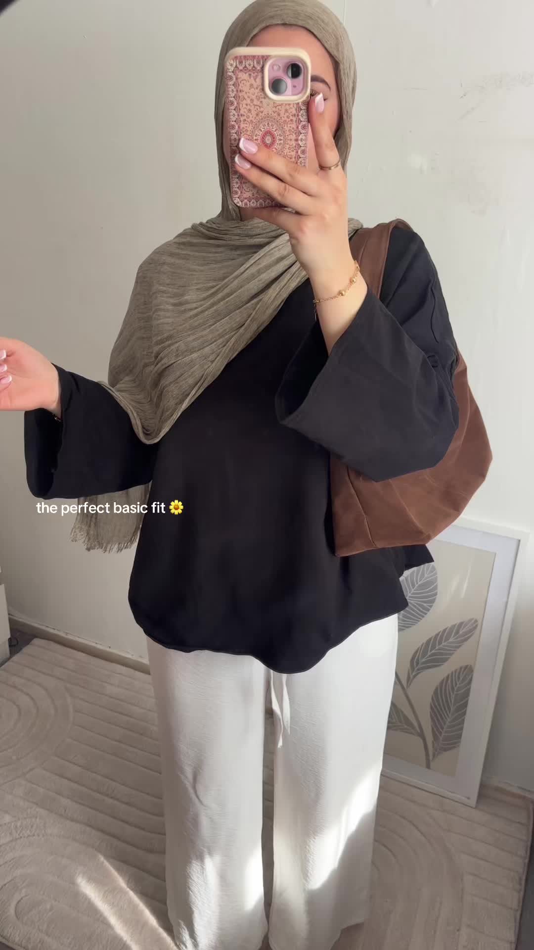 TikTok post by @mala1kau for emlavish. Caption reads: [...] summer fits 🥰 use my code at checkout....