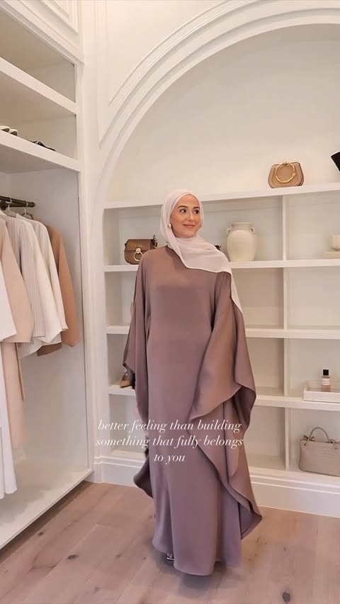 Instagram post by @withloveleena for Shopify. Caption reads: [...] own 🤍 I could not have done it without....