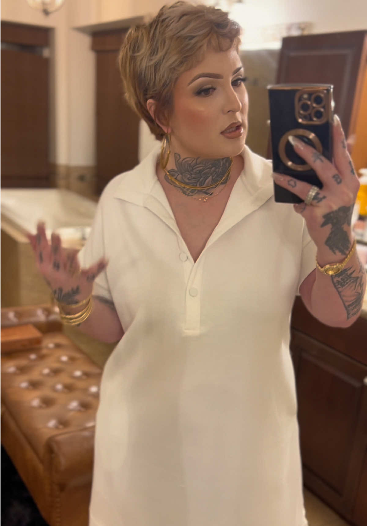 TikTok post by @mandythemomma for Fisoew Fashion. Caption reads: [...] and comfy 🥰😍 @Fisoew Clothing Co. @Fisoew....